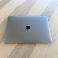 MacBook Air M1チップ搭載 13インチ スペースグレイ