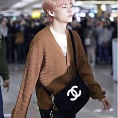 CHANEL ココマークバッグ ブラック ノベルティ BTSテテのサムネイル