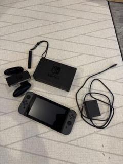 Nintendo Switch 本体と付属品