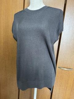 ICB ニットベスト　新品タグ付き　リネン