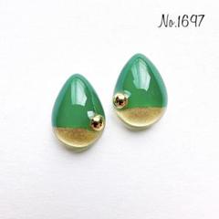 No.1697 レジンピアス レジンイヤリング ハンドメイドピアス