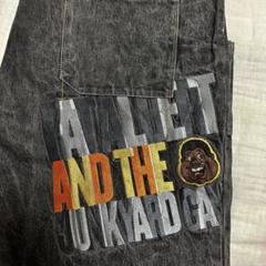bboy プラティナフブボクサー刺繍入りダークブルーデニムパンツ