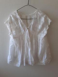 近年✨ ヌキテパ コットンリネン レースブラウス 刺繍 ピンク 人気 ゆったり ne Quittez pas(ヌキテパ)のCOTTON LINEN LACE BLOUSE通販