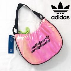 adidas - 【新品未使用】adidas スマホショルダーバッグ ピンク