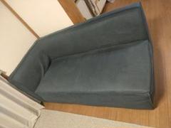 青色ファブリックソファ アシンメトリック