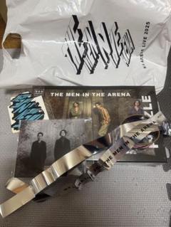 赤西仁 錦戸亮 アクスタ付き THE MEN IN THE ARENA - メルカリ