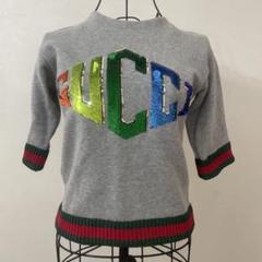 新着 美品✨GUCCIグッチトレーナーグレーマルチカラー X9X01 518558 トップス