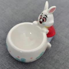 東京ディズニーリゾート　白うさぎ　ふしぎの国のアリス　エッグスタンド