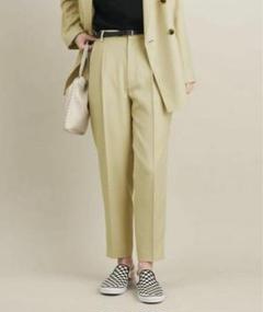BY UNITED ARROWS リネン テーパードパンツ
