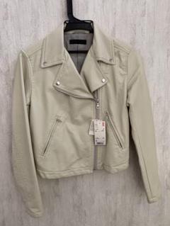 ユニクロ ネオレザーライダースジャケットの中古 未使用品を探そう メルカリ