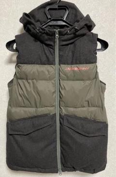 パーリーゲイツのダウンベスト