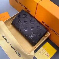 【高額売筋】 LOUIS VUITTONルイ?ヴィトン?? ブラックショートジップ付き財布 小物