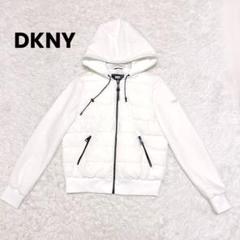 正規店仕入れの DKNY 中綿 ジャケット フード ロゴ 白 スエット レディース M ジャケット・アウター