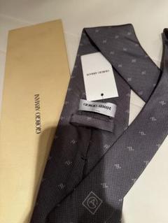 新品 Giorgio Armani グレー ネクタイ - メルカリ