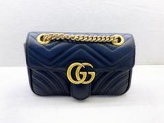 超美品GUCCI GGマーモント 22 黒ゴールド ミニバッグ