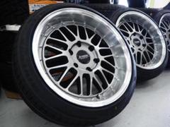 新品 高級 深リム メッシュ 225/50R18 ホワイトレター