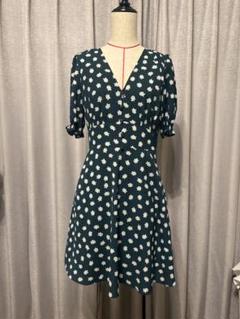 kate spade 花柄半袖ミニワンピース 黒　春夏 kate spade 花柄フレアワンピース 半袖 薔薇 サイズ0 フラワー