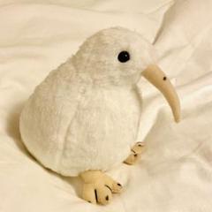 ご当地キティ　キウイ　ニュージーランド　根付け キウイ kiwi ぬいぐるみ 鳥 希少種 ニュージーランド NZ お土産
