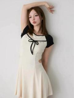 andmary Mary logo flare mini dress - メルカリ