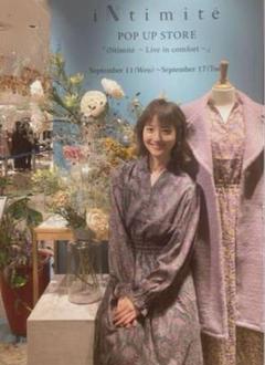 intimite ペイズリー柄シフォンワンピース