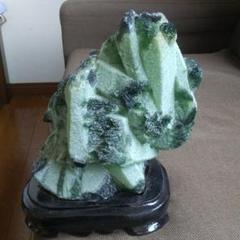 鉱石。