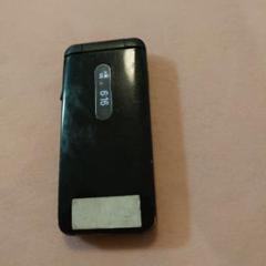 KYF31 au ブラックのサムネイル