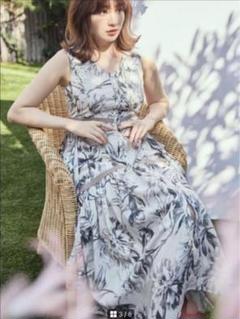 herlipto floral cut out dress white sサイズ herlipto floral cut out dress white sサイズ