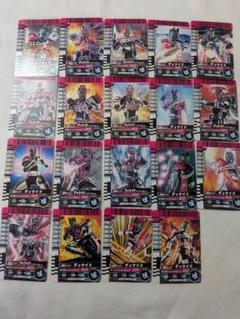仮面ライダーバトル ガンバライド 再録・プロモカード112種＋バインダー カードダスドットコム 公式サイト | 商品情報 - 仮面ライダー