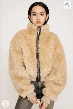 SLY CURLY BOA CROP ブルゾン　M/BEG FREE 新品タグ SLY☆CURLY BOA CROP ブルゾン☆スライ☆新品タグ付