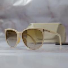 TOM FORD トムフォード ヴィンテージ ホワイト サングラス ケース付き