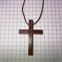 木製十字架ネックレス 革紐付き 3×4cm 調整可|クリスチャンギフト・アイテム