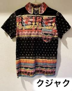 新品　未使用品　クジャクの柄のエスニックなシャツ　カラフル　可愛い　黒　ブラック