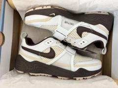 NIKE ZOOM FIELD JAXX トラヴィス