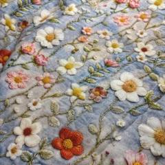 デニム刺繍風プリント綿生地ハギレ布