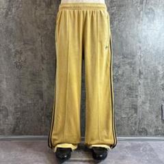 adidas originals〈ベロアトラックパンツ 〉