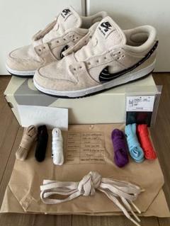 D*a様 Albino & Preto × Nike SB Dunk Low Pのサムネイル