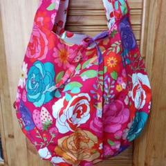 ワンハンドルバッグ　リバーシブルバッグ☆バラ☆いちご☆ふっくら　ハンドメイド