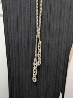 【美品】シルバー ロングネックレス クリスタル装飾