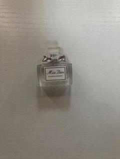 Dior 香水 ミニ香水のサムネイル