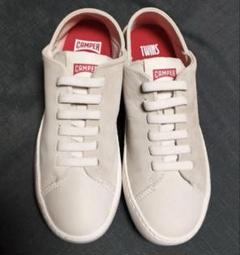 CAMPER カンペールレイザースニーカー新品未使用品サイズ37 23.5センチ CAMPER カンペールレイザースニーカー新品未使用品サイズ37 23.5