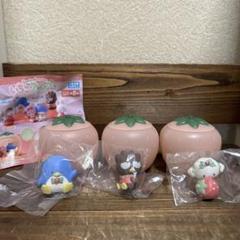 サンリオ いちごフレンズ3 ハローキティ50周年 ガチャガチャ　3個まとめ売り