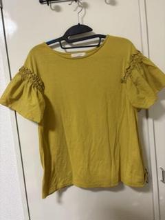 フリル付き半袖Tシャツ マスタード