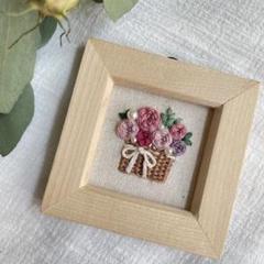 バラバスケット　アンティークローズ　刺繍フレーム　インテリア　置物