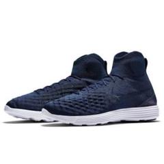 定価24,200円 27.5cm NIKE lunar Magista.