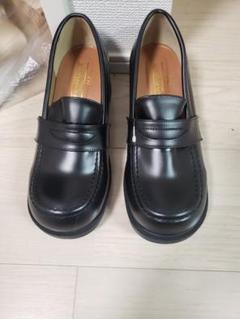 厚底ローファー