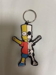 22年最新 シンプソンズ トレーナーの人気アイテム メルカリ