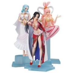 超ワンピーススタイリング　ガールズセレクション　ナミ　ロビン　レベッカ Food toy trading figure Rebecca 