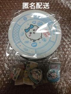 くら寿司 ちいかわ 皿 びっくらポン フィギュア＆缶バッジ＆マグネット ハチワレ