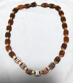 幻Ferragamoヴァラべっ甲モチーフネックレス