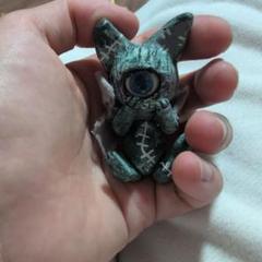 手のひらサイズのねこちゃん人形